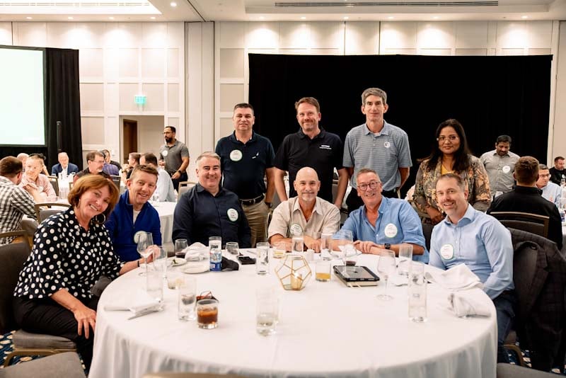 IQGeo-Amerika-Treffen-2023-Networking-Dinner-Denver