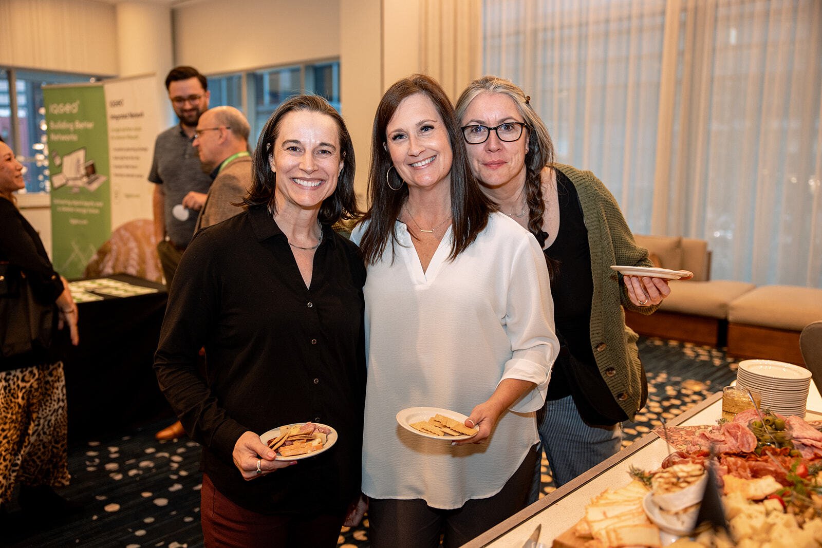 IQGeo Americas Meetup genießen Essen und Networking