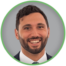 Justin-Cueva-Accenture-Hintergrund-grau-320x320-22. September 2026