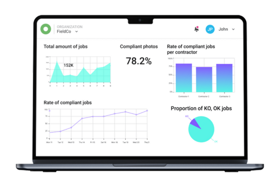 Deepomatic Lens Dashboard-Ansicht auf einem Laptop